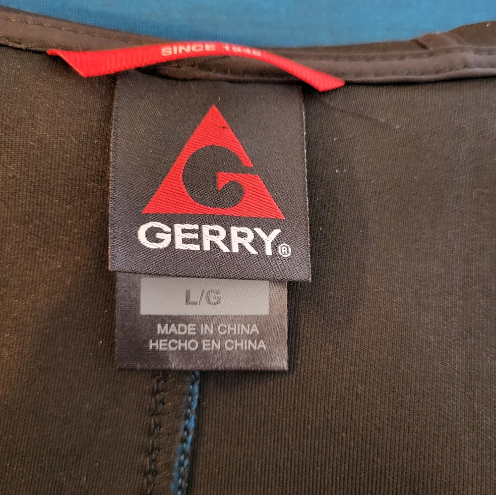 NWT B14.  Gerry Turquoise Blue Hooded Stretchy Vest - Size Large
